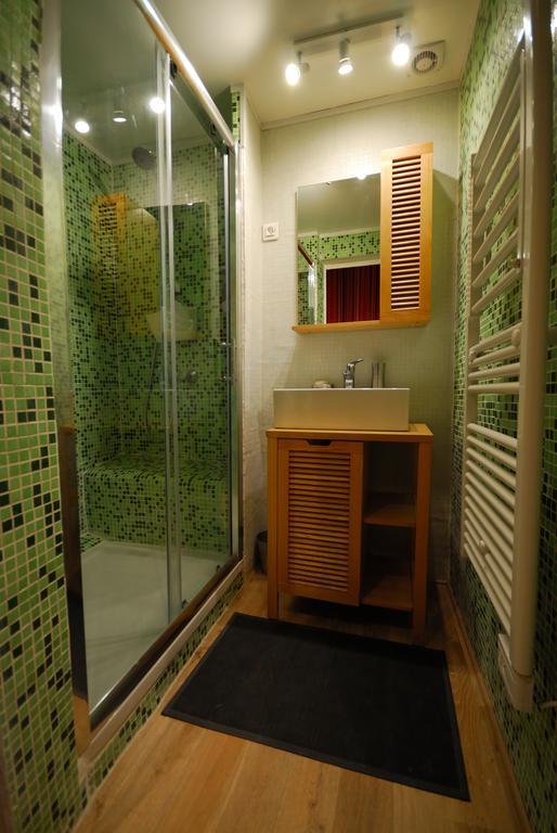טולון Chambres Et Table D'Hotes Le Jardin De Tesse מראה חיצוני תמונה