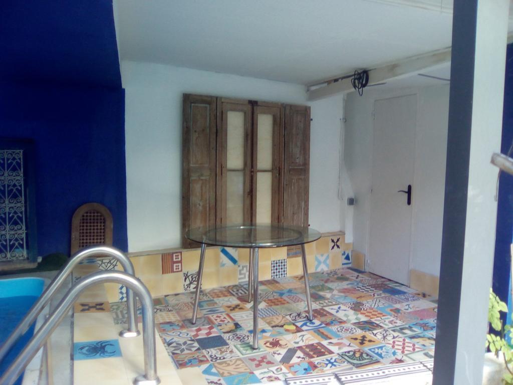 טולון Chambres Et Table D'Hotes Le Jardin De Tesse מראה חיצוני תמונה
